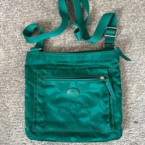 Coach Kelly green cross body purse